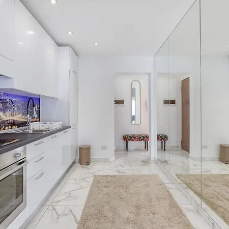 Stylish 1br Penthouse W Panoramic Views & Bbq By 360 Estates *