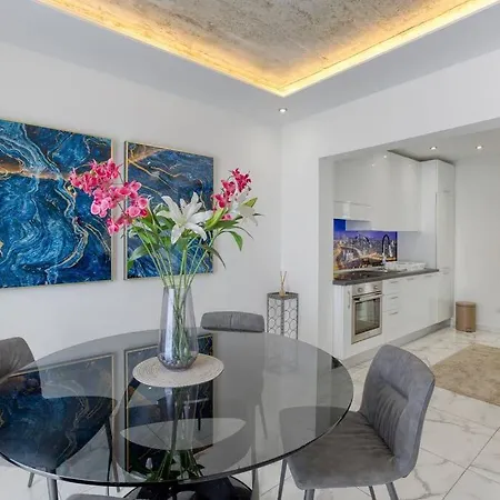 Stylish 1br Penthouse W Panoramic Views & Bbq By 360 Estates *